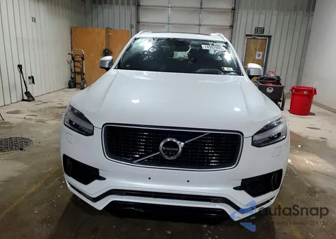 2017 Volvo Xc90 T6 z USA, uszkodzony, nr VIN YV4A22PM0H1121620